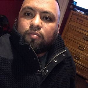 Meet your Posher, Luis